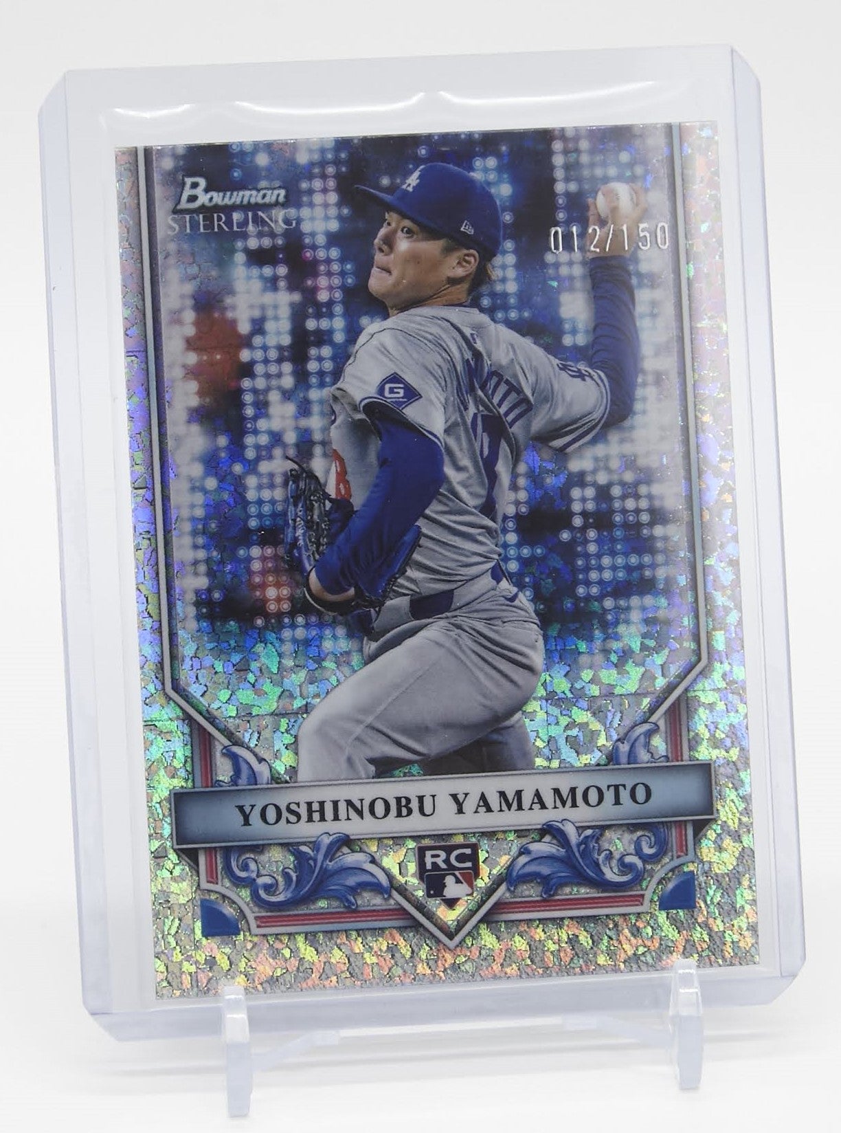 山本由伸 150枚限定 ルーキーカード ミニ・ダイヤモンド・リフラクター 2024 Bowman Sterling Rookies Mini-Diamond Refractor #BSR-40 Yoshinobu Yamamoto RC #'d/150