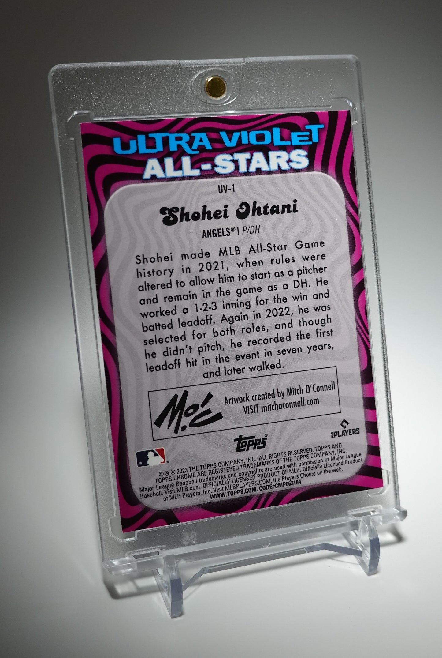 大谷翔平 レアインサート Case Hit 級 人気アートカード 2023 Topps Chrome Ultra Violet All-Stars Insert by Mitch O'Connell Artwork #UV-1 Shohei Ohtani