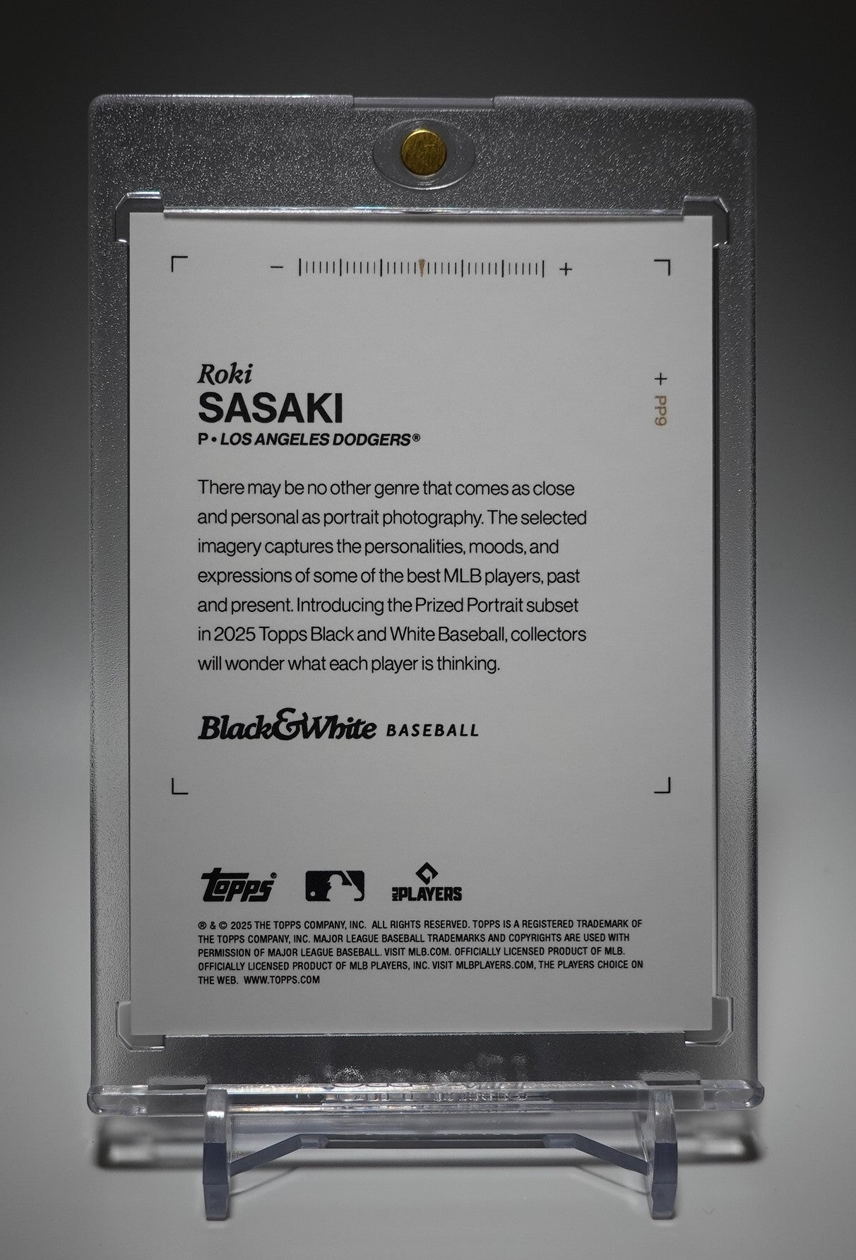 佐々木朗希 Prized Portraits インサート(Hobby Box限定)/ルーキーカード 2025 Topps Black and White Baseball Prized Portraits Insert #PP9 Roki Sasaki RC