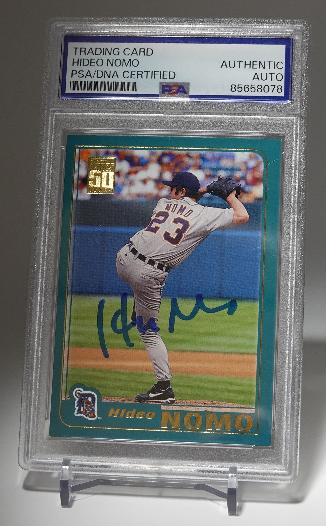 野茂英雄 直筆サイン入りカード PSA/DNA社サイン鑑定証明済 2000 Topps Baseball #201 Hideo Nomo Authentic Auto by PSA/DNA Certified